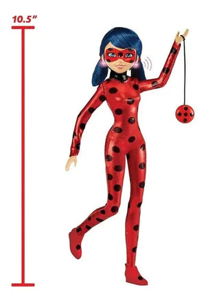 MIRACULOUS LADY BUG HABLA Y BRILLA