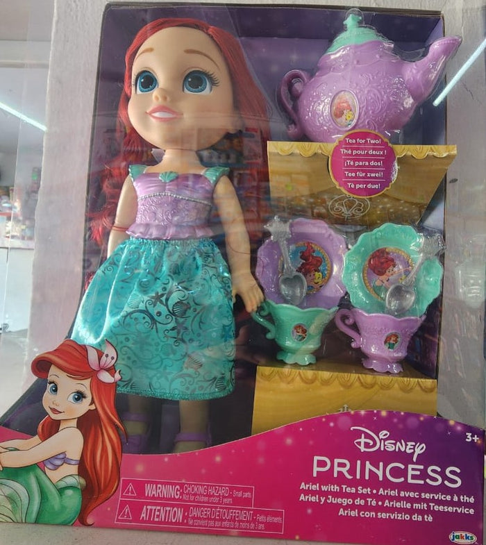 Ariel y Juego de Té