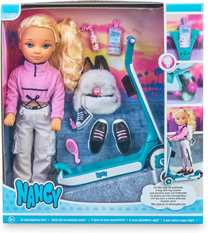 NANCY  ¡UN DIA CON MI PATINETE!