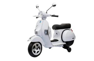 MOTO VESPA BLANCA